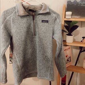 PATAGONIA QUARTER ZIP